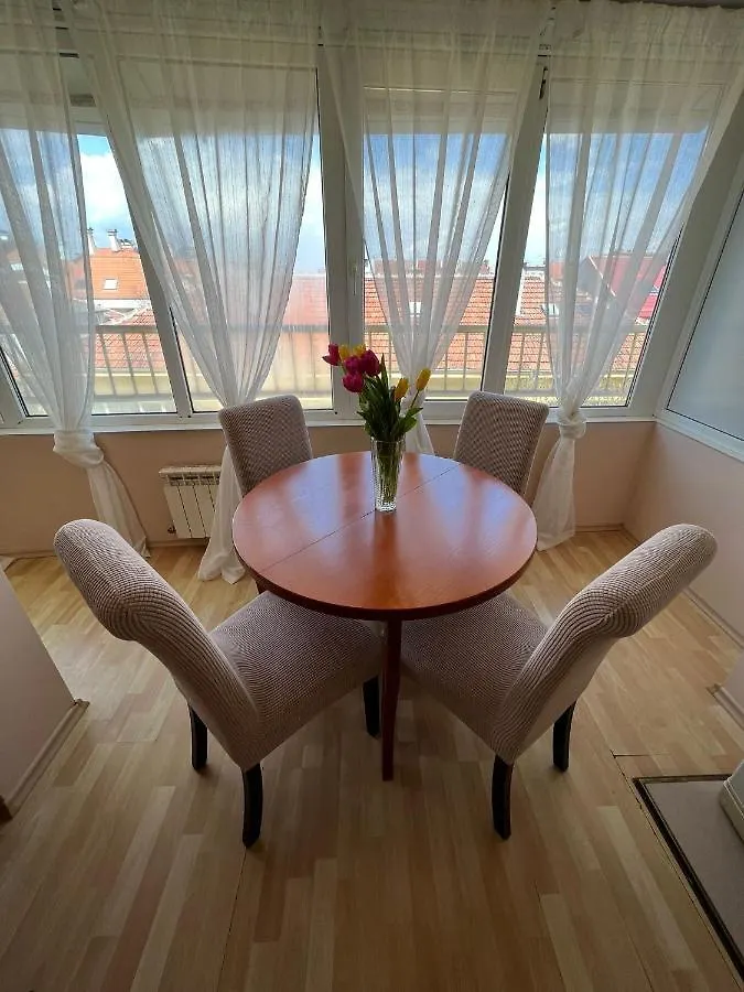 Apartment Raya Sofia 0*,